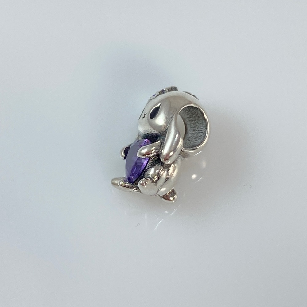 Lop-eared Rabbit with Cubic Zirconia Heart - Picture 9 of 15